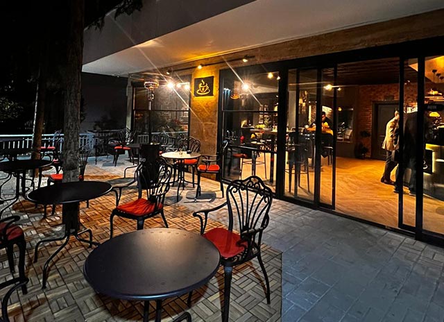 Yiti Kahve Dış Mekan